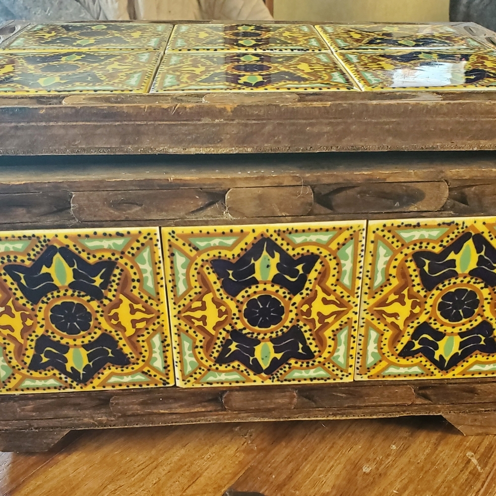 LOWERED PRICE!! Vintage Mexican Tile Carved Wood Trunk - Handmade - Picture 3 of 12